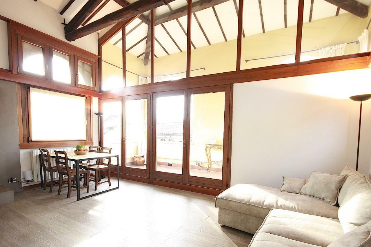 The Bright Nest Apartments Verona Bagian luar foto