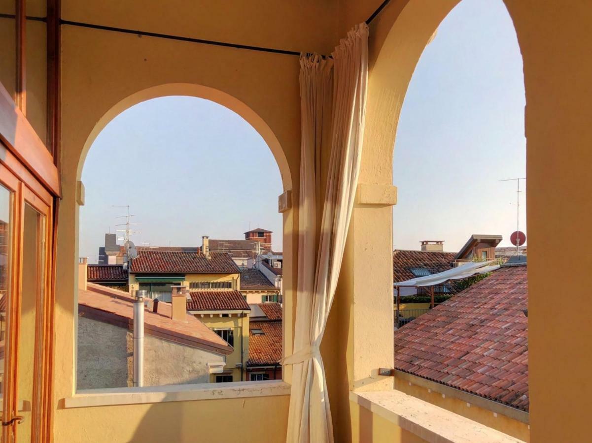 The Bright Nest Apartments Verona Bagian luar foto
