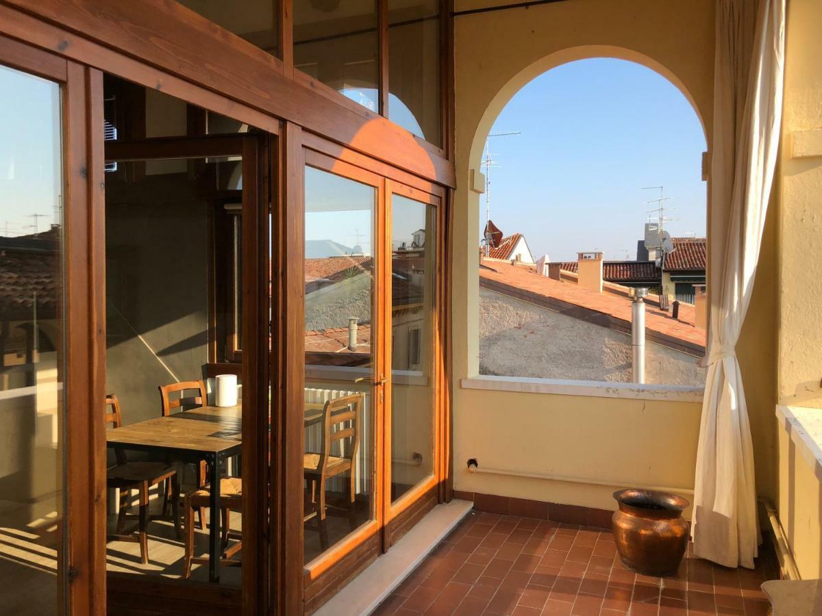 The Bright Nest Apartments Verona Bagian luar foto