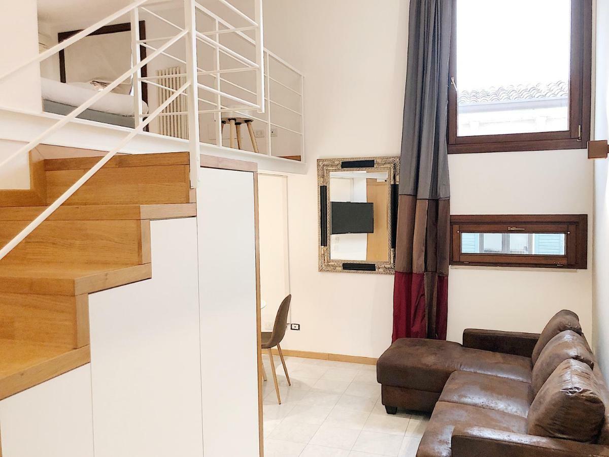 The Bright Nest Apartments Verona Bagian luar foto