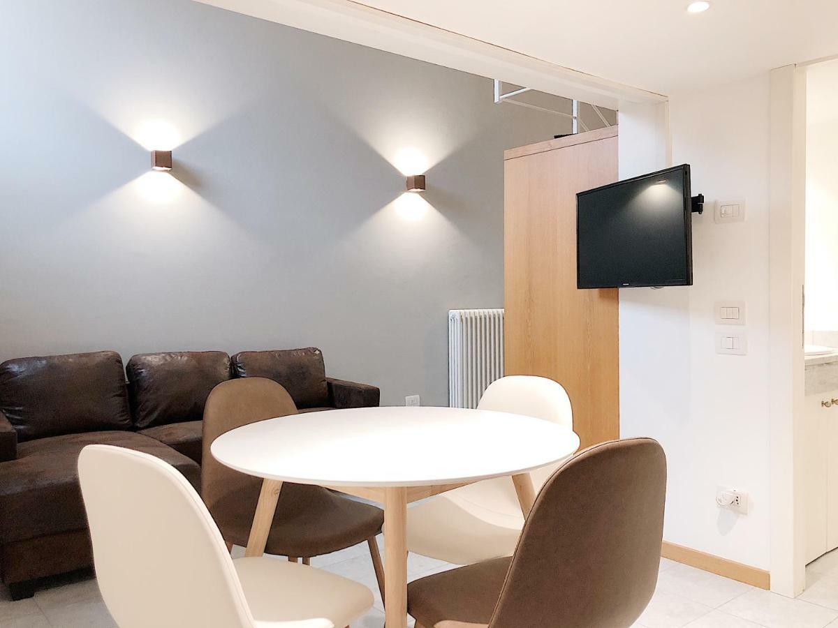 The Bright Nest Apartments Verona Bagian luar foto
