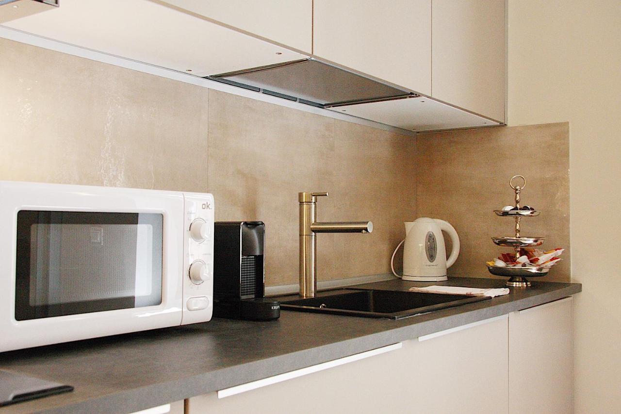 The Bright Nest Apartments Verona Bagian luar foto